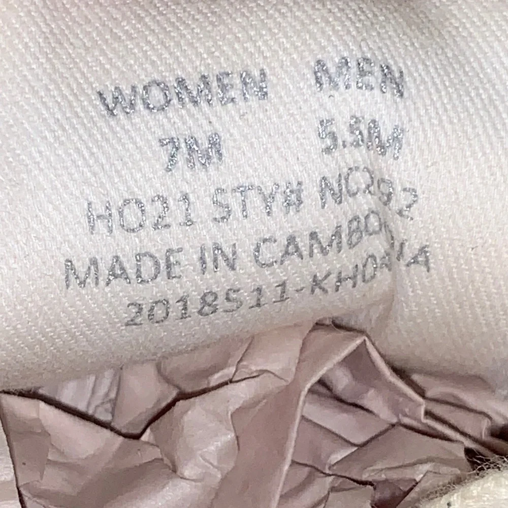 Madewell Low-Top Sneakers in White & Light Pink